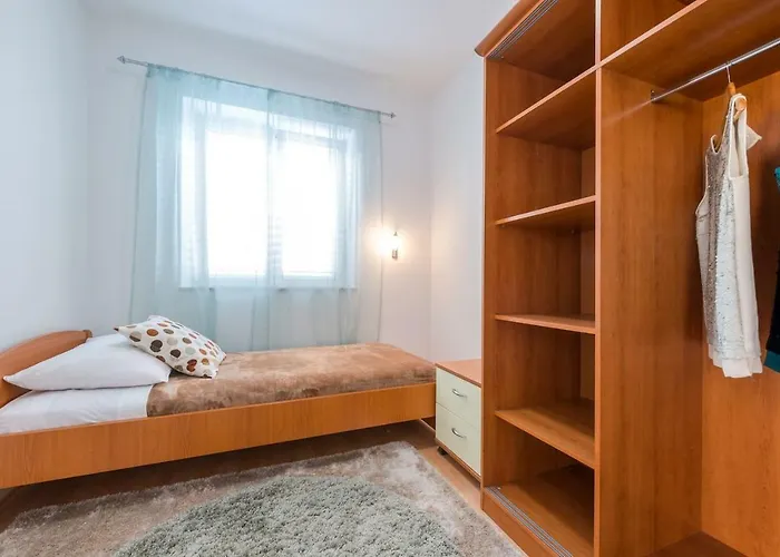 Luxury Apartment Tara