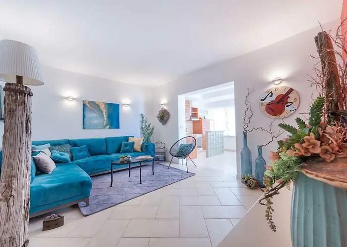 Luxury Apartment Tara